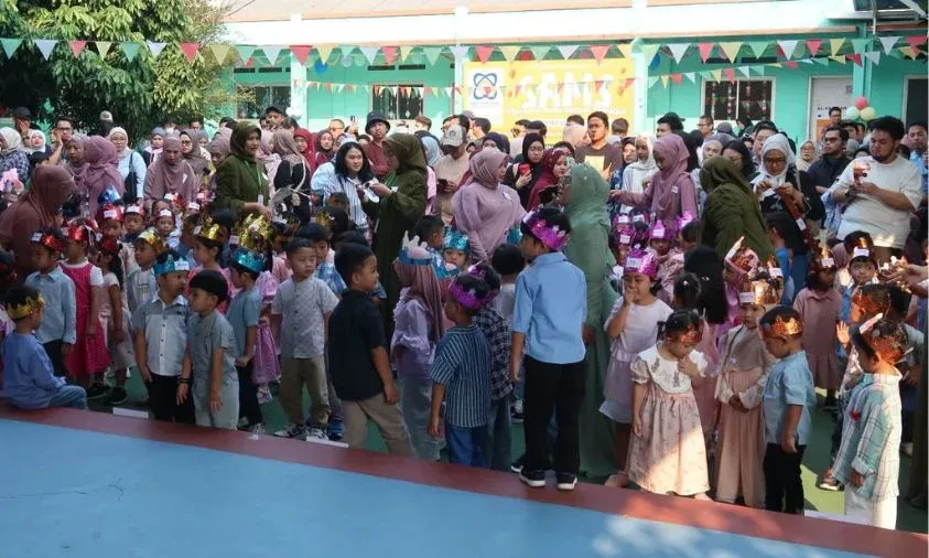 Keceriaan Anak Warnai Istana Balon Warnai Stimulus Awal Masuk Sekolah Tahun Ajaran 2026/2027