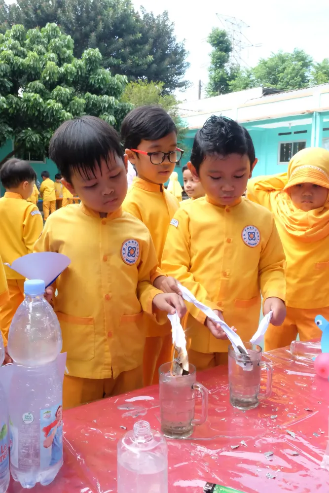 Emotional and social strengthening, learning self-confidence and emotional control.