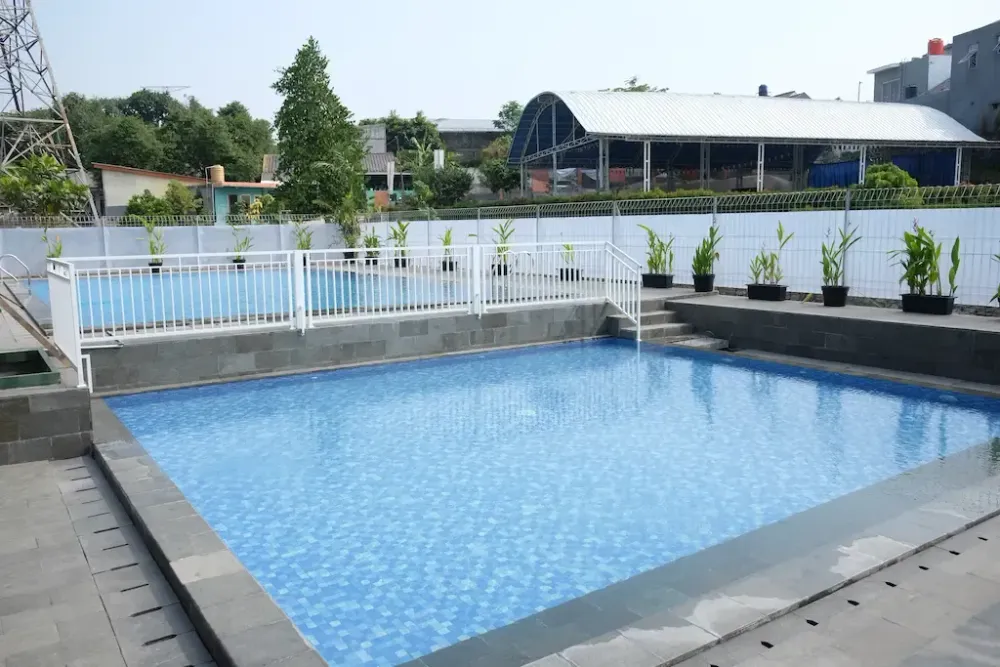 Kolam Renang 2