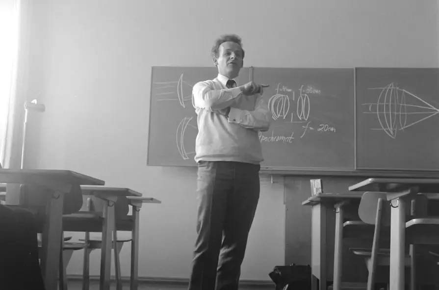 Become a Teacher